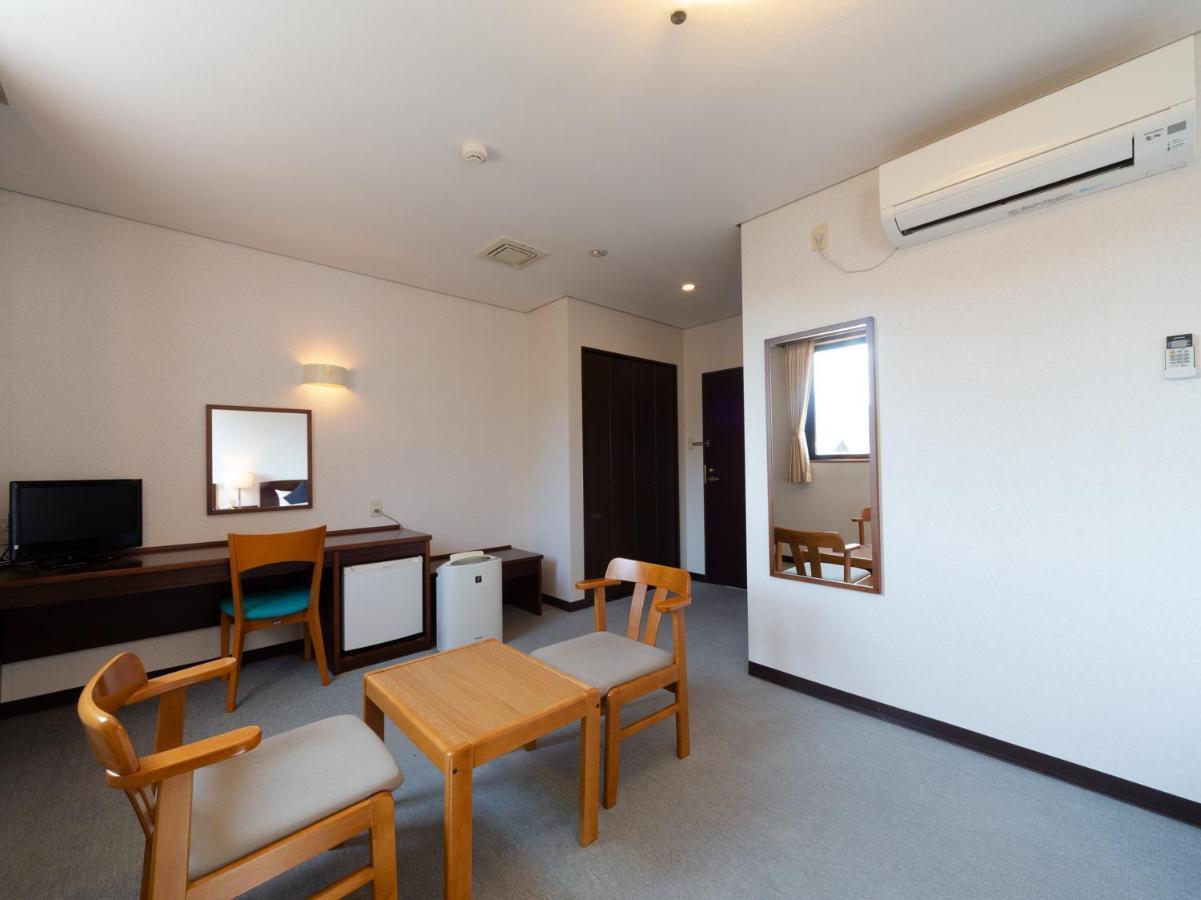 Tabist Business Hotel Fujiya Sasebo Exteriör bild