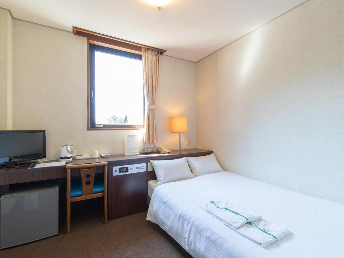 Tabist Business Hotel Fujiya Sasebo Exteriör bild