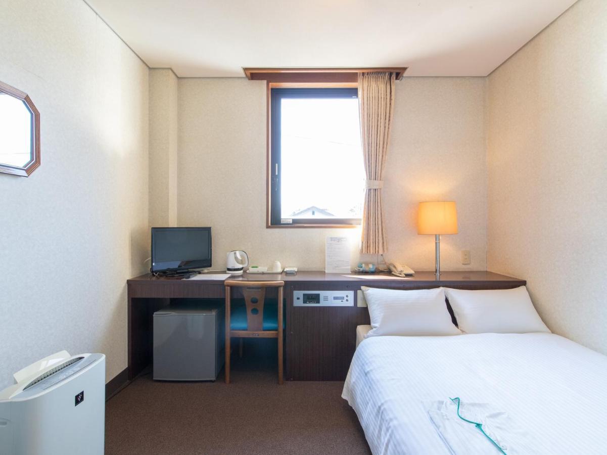 Tabist Business Hotel Fujiya Sasebo Exteriör bild
